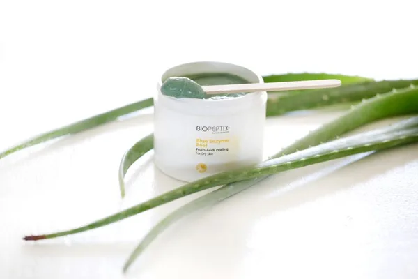 פילינג חומצות פרי - Blue Enzyme Peel